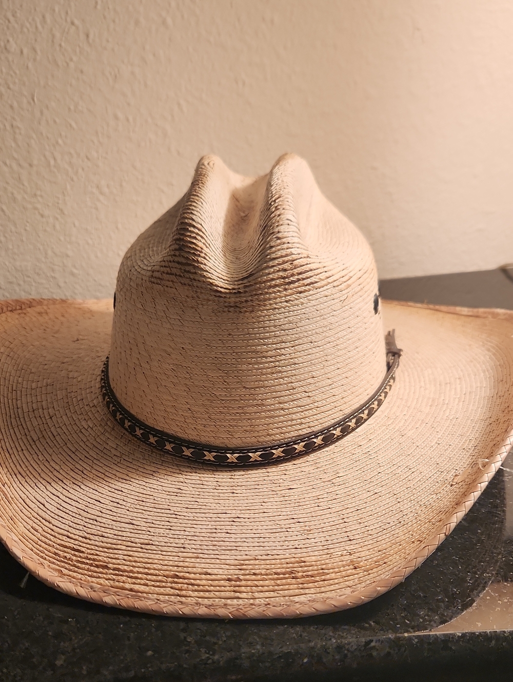 Natural Straw Western Cowboy Hat with Decorative Band - Women